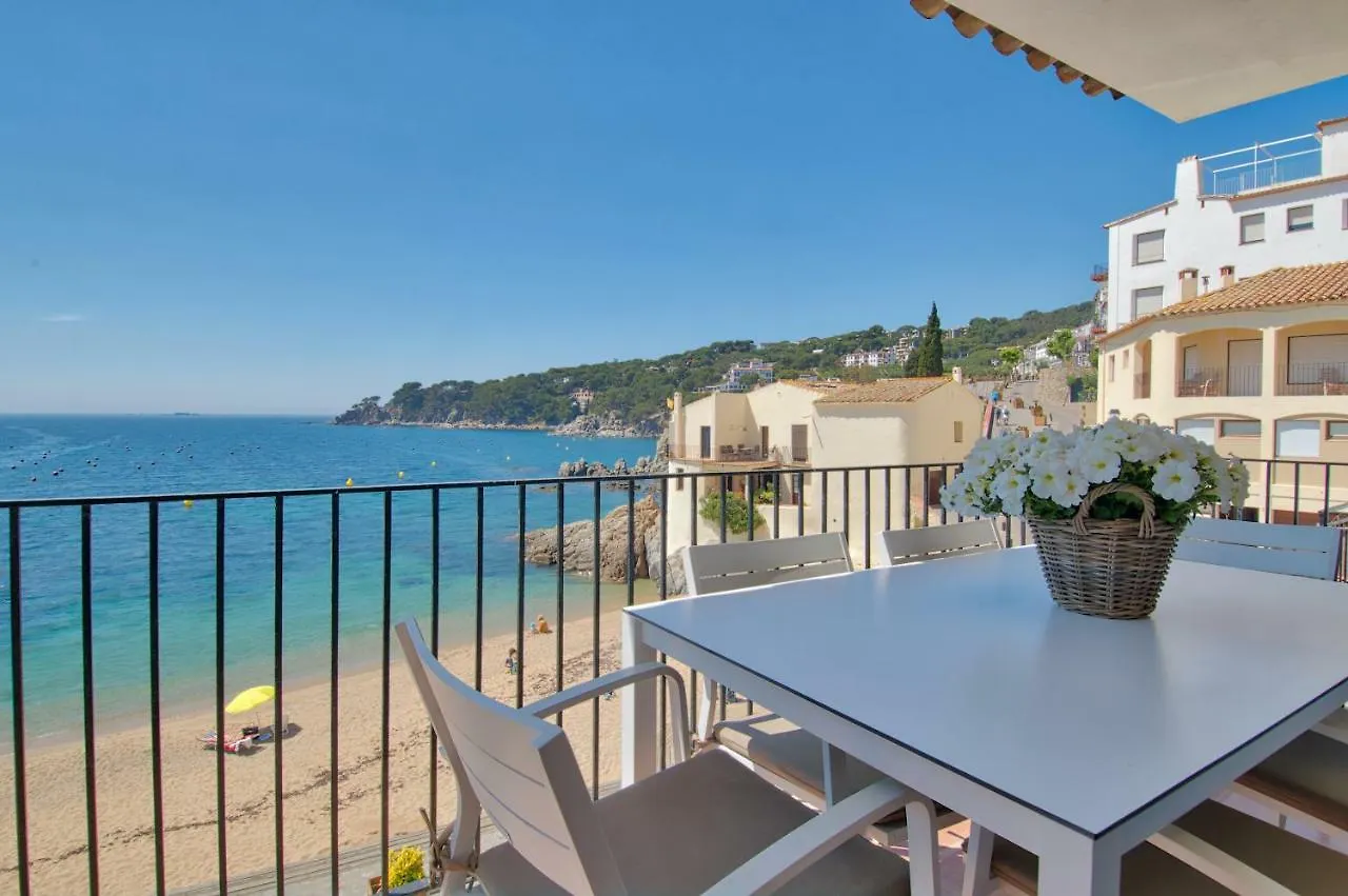Exclusive Position Front Line Apartments Calau Calella De Palafrugell 0*,  España